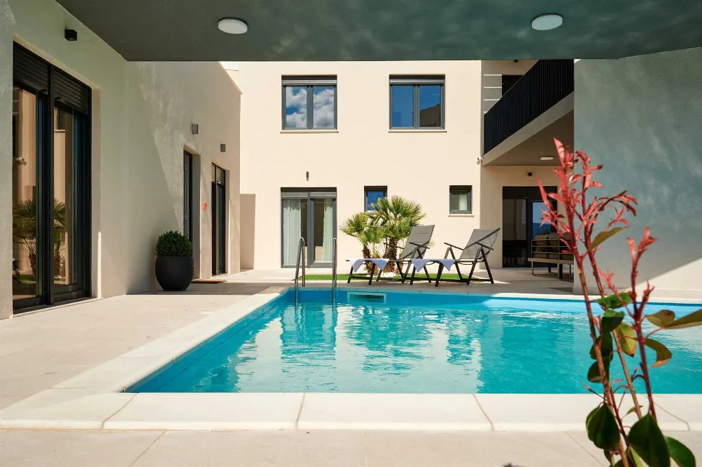 Mali Rat Villa with Heated Pool and Sea View