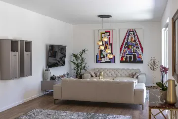 4-Bedroom Villa in Zaton for up to 10 Guests