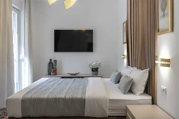 4-Bedroom Villa in Zaton for up to 10 Guests