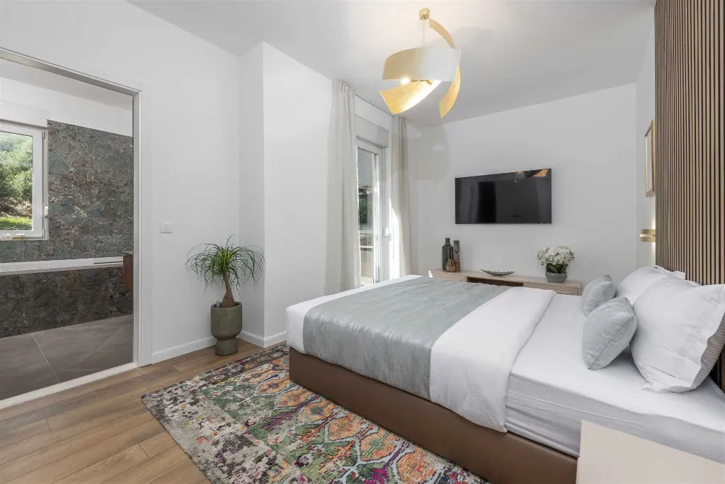 4-Bedroom Villa in Zaton for up to 10 Guests