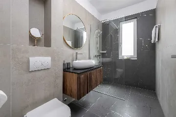 4-Bedroom Villa in Zaton for up to 10 Guests