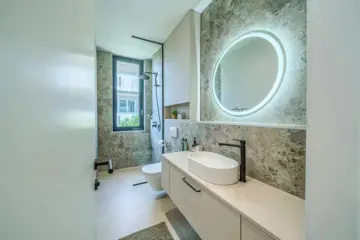 5-Bedroom Villa in Zatoglav with Heated Pool