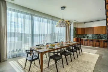 5-Bedroom Villa in Zatoglav with Heated Pool