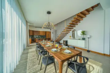 5-Bedroom Villa in Zatoglav with Heated Pool