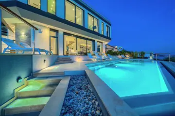5-Bedroom Villa in Zatoglav with Heated Pool