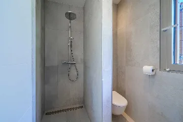 Bobovisca 4-Bedroom Villa for Up to 8 Guests