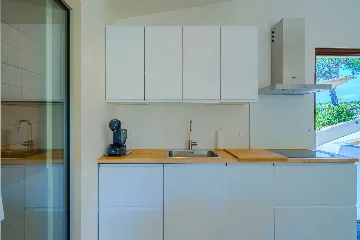 Villa for Two in Bobovišća with Private Heated Pool