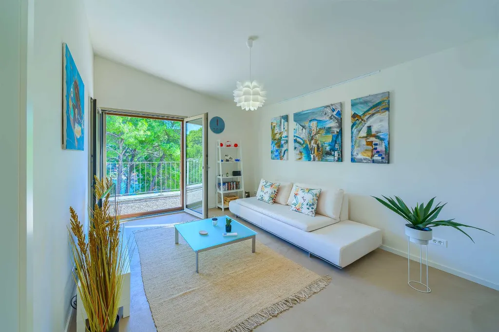 Villa for Two in Bobovišća with Private Heated Pool