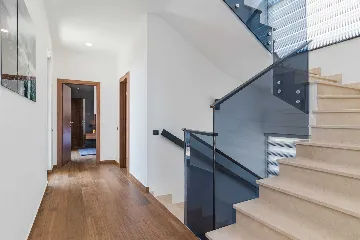 Villa in Fažana with Private Pool for 8 Guests