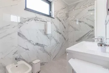 Villa in Fažana with Private Pool for 8 Guests