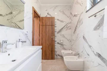 Villa in Fažana with Private Pool for 8 Guests