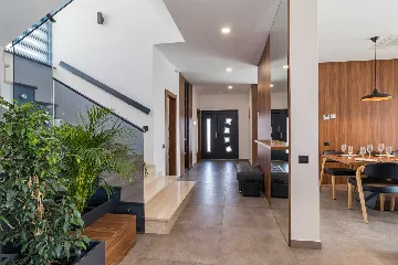 Villa in Fažana with Private Pool for 8 Guests