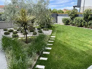 Villa in Fažana with Private Pool for 8 Guests