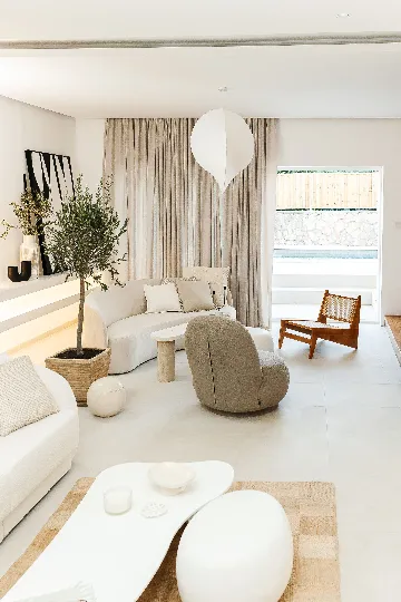 Architect-Designed Villa for 8 in Murter, Croatia