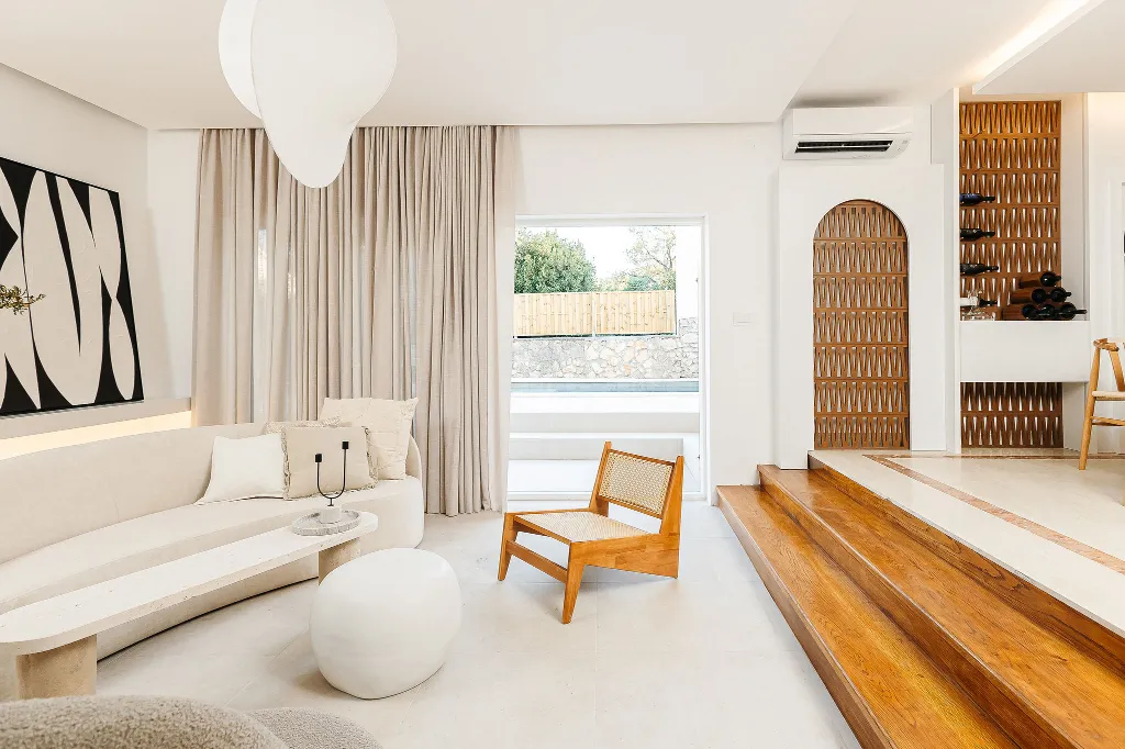 Architect-Designed Villa for 8 in Murter, Croatia