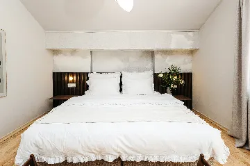 Architect-Designed Villa for 8 in Murter, Croatia