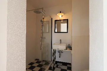 3-Bedroom Villa in Selca, Brač for 6 Guests