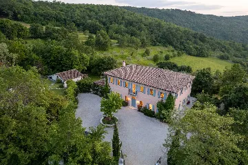 Istrian Countryside Villa in Buje (Up to 12 Guests)