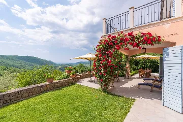 Istrian Countryside Villa in Buje (Up to 12 Guests)