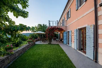 Istrian Countryside Villa in Buje (Up to 12 Guests)