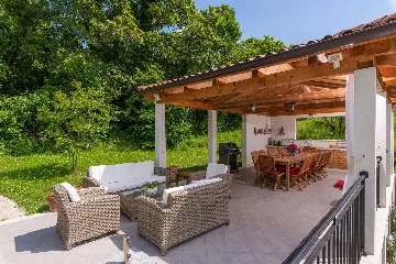 Istrian Countryside Villa in Buje (Up to 12 Guests)