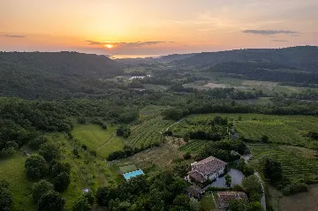 Istrian Countryside Villa in Buje (Up to 12 Guests)