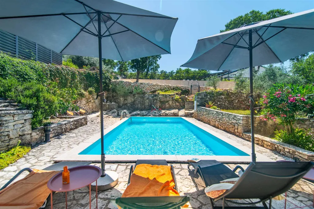 3-Bedroom Villa in Rakalj for 6 Guests