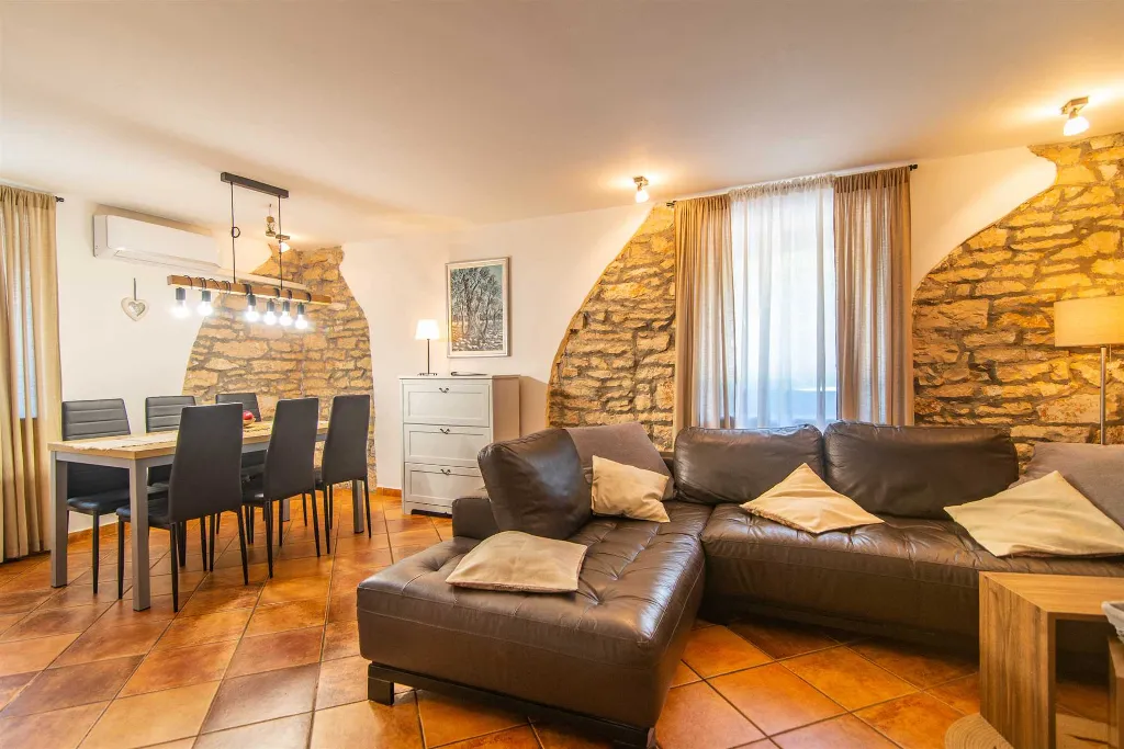 3-Bedroom Villa in Rakalj for 6 Guests