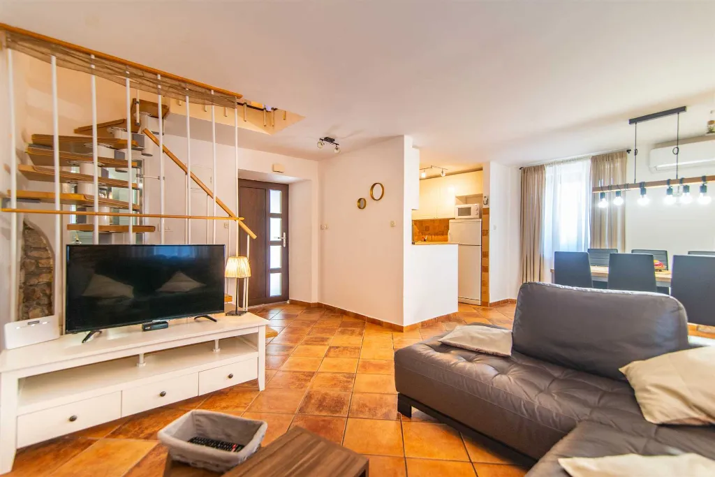 3-Bedroom Villa in Rakalj for 6 Guests