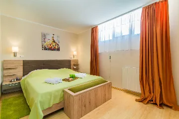 Villa in Rovinj for 12 Guests with Pool