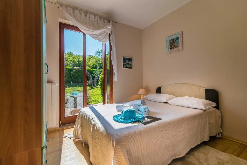 Villa in Rovinj for 12 Guests with Pool