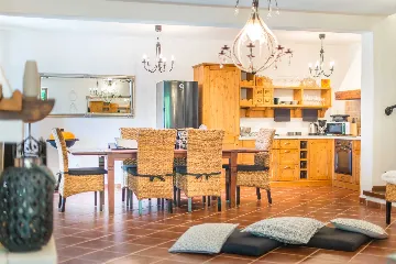 3-Bedroom Villa with Pool in Sveti Lovrec (6 guests)