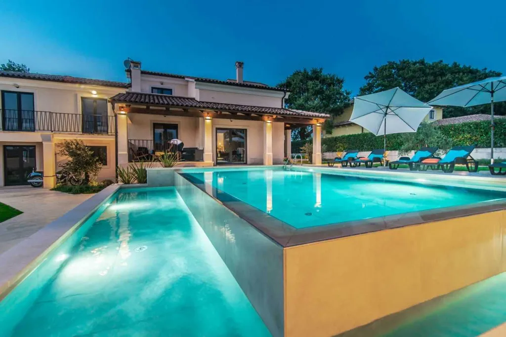 Svetivincenat Villa for 14 with Pool & BBQ