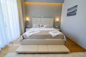Villa for 10 Guests in Zaton, Dubrovnik