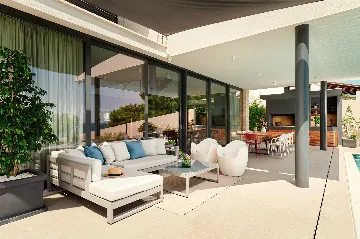 Sućuraj 4-Bedroom Villa with Heated Pool & Sea View