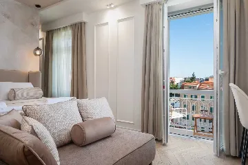 Split Villa Room for 2 with Sea View