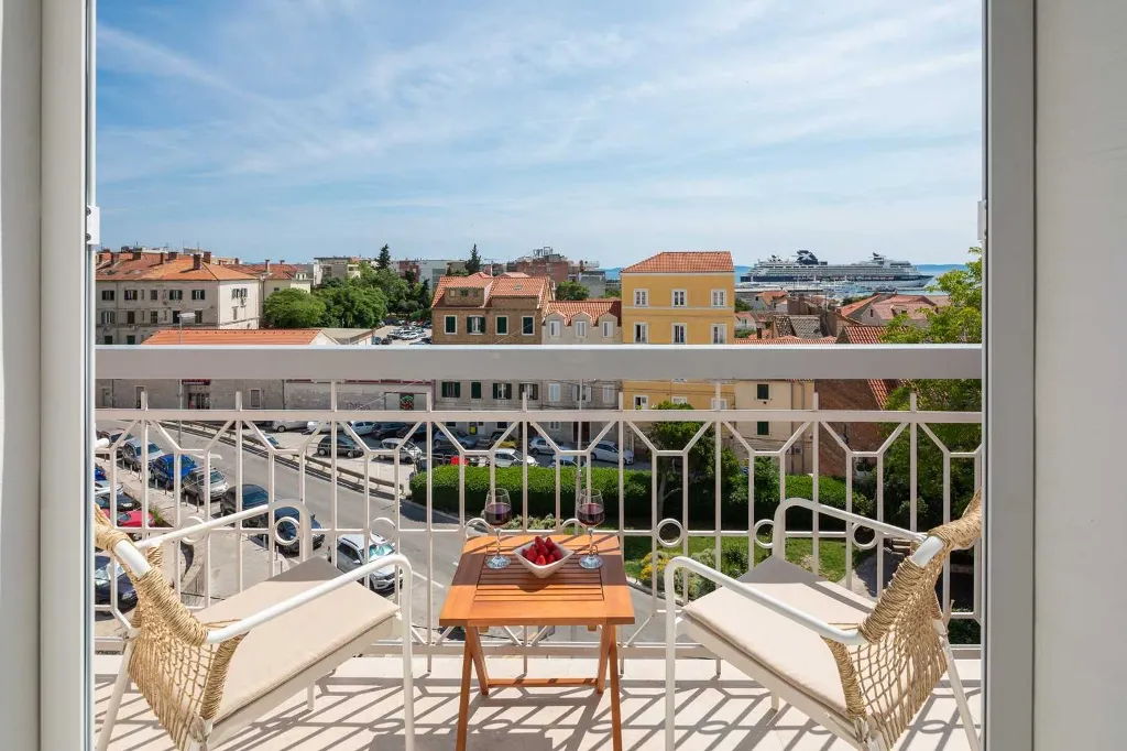 Split Villa Room for 2 with Sea View