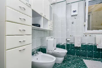 3-Bedroom Apartment with Sea Views, Split