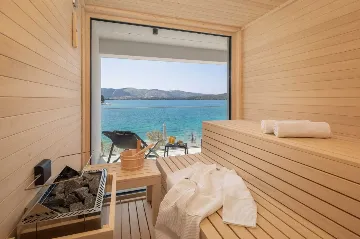 Seaside Villa for 12 with Heated Pool in Žaborić