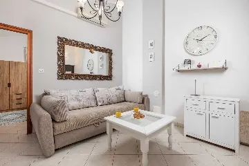 Barbariga 2-Bedroom Apartment for Up to 4 Guests