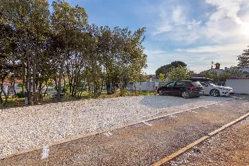 Barbariga 2-Bedroom Apartment for Up to 4 Guests