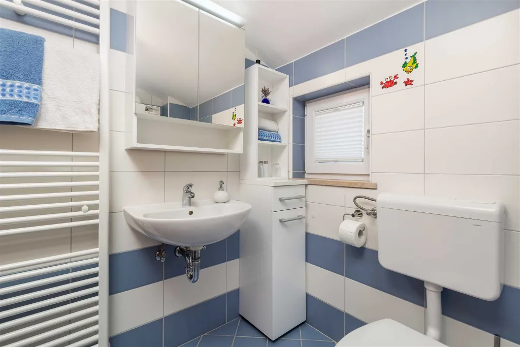 Vodnjan Apartment with Balcony for 4 Guests