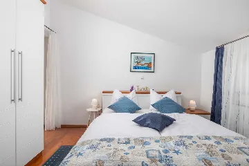 Vodnjan Apartment with Balcony for 4 Guests