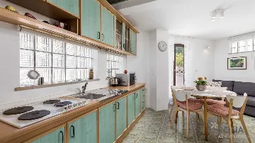 Two-Bedroom Apartment with Terrace in Barbariga