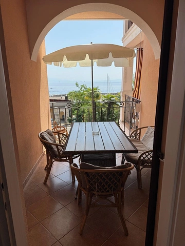 1-Bedroom Apartment with Sea View in Ičići