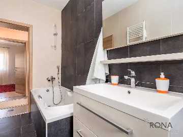 Rijeka Apartment for 4 Guests with Balcony