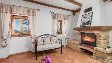 Apartment in Boljun for Up to 5 Guests