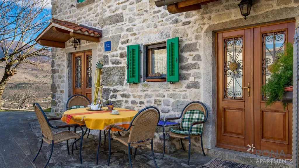 Apartment in Boljun for Up to 5 Guests