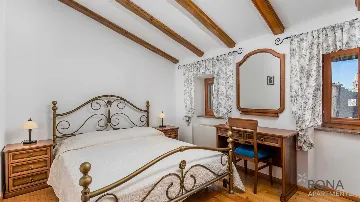 Apartment in Boljun for Up to 5 Guests