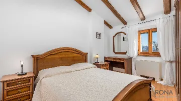 1-Bedroom Stone House Apartment in Boljun